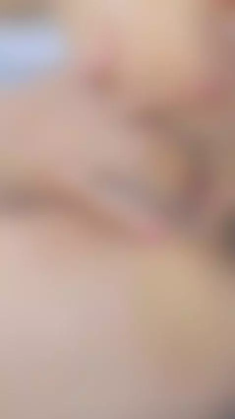 finger in pussy🤭🥵💦😈 by crystalsm