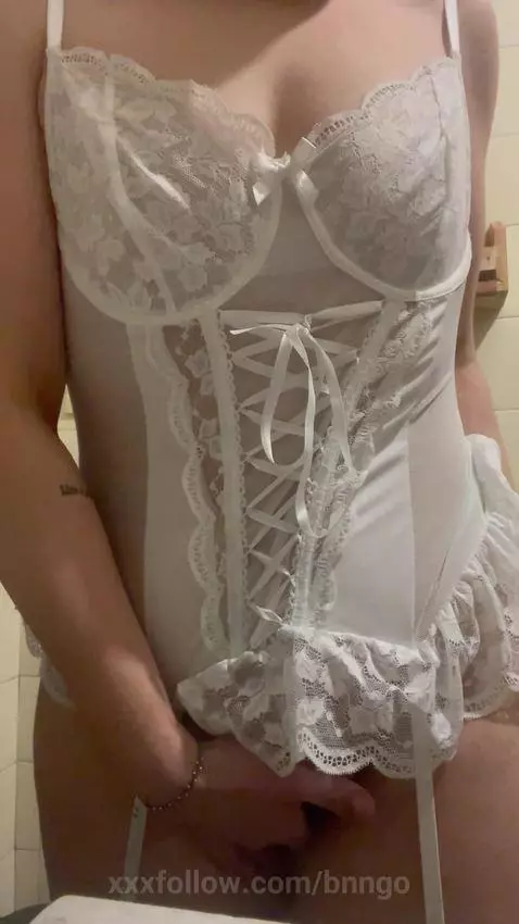 Someone to help me cum??? by bnngo