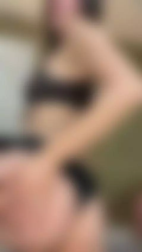 It moves, shines and causes impossible to ignore it by brandidanger