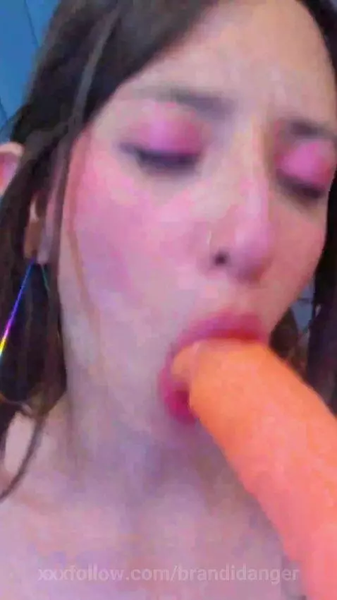 Such a hard cock in the midst of my mouth by brandidanger