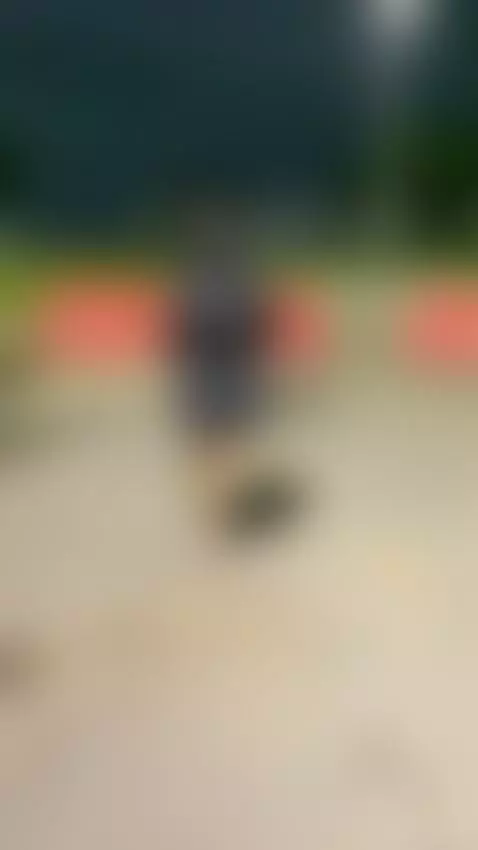 exhibiendo by elekttra-cod