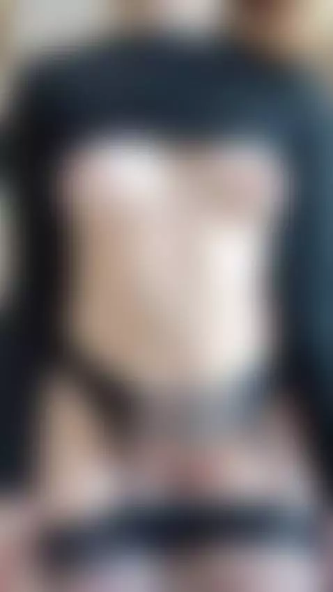 It's much better without panties, don't you think? by sweetyhanna