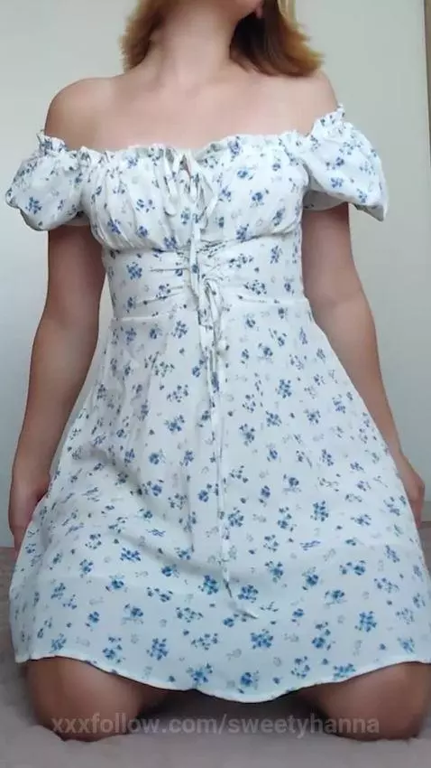 Imagine sitting under my desk and seeing this… by sweetyhanna