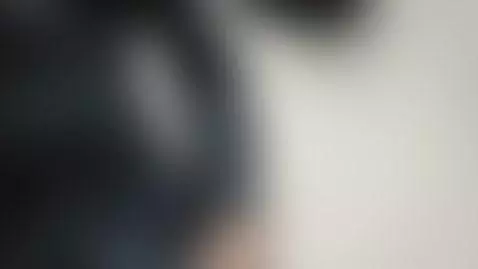 una jaladita en un baño público 😈🤫🤭🥵💦🍆 by namelesshuddle