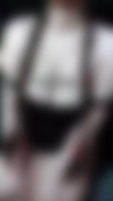 If you're looking for a busty, thick milf mommy to satisfy y... by milfyinny