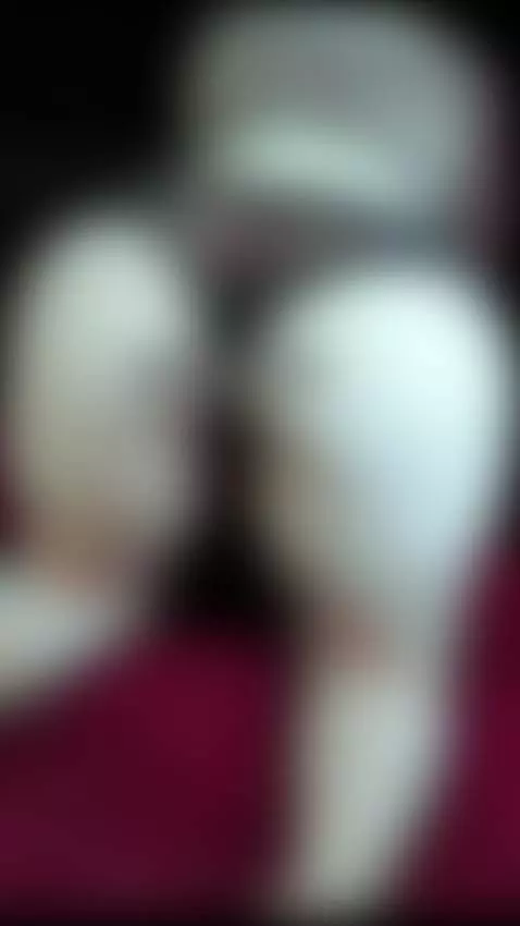 Is there anything more satisfying than a milf mommy's huge a... by milfyinny