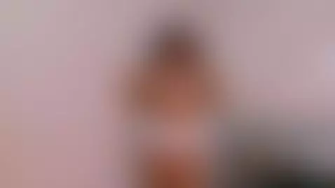 The girl of your dreams does exist… and she’s watching you 💋 by drooling4you