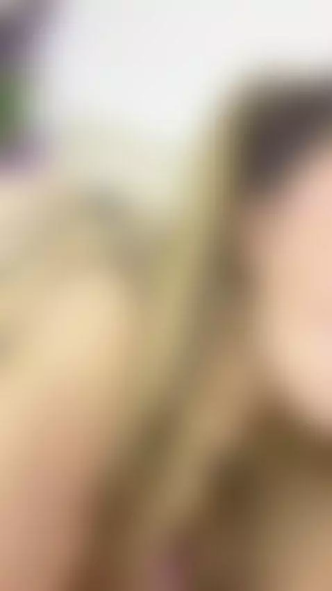 i love giving a blowjob when you hard by cloeecooper