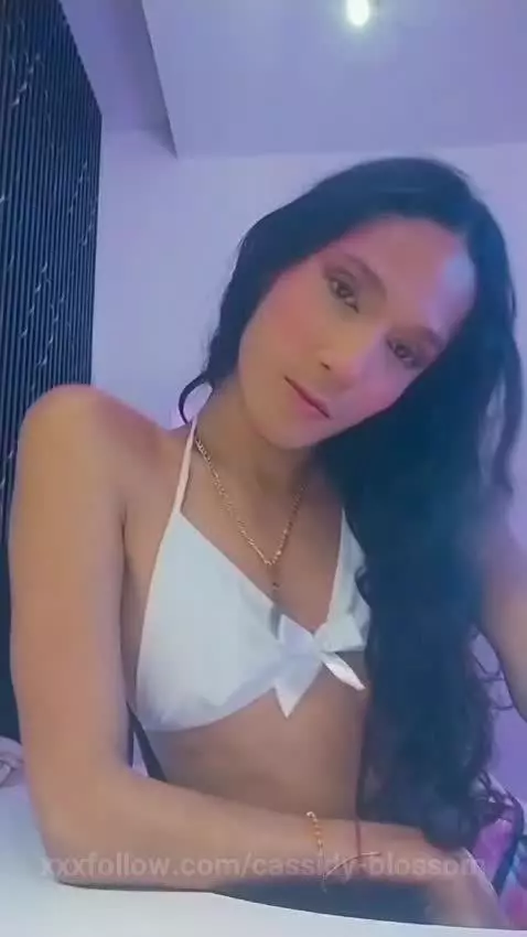 hey, Come study with your favorite schoolgirl by cassidy-blossom