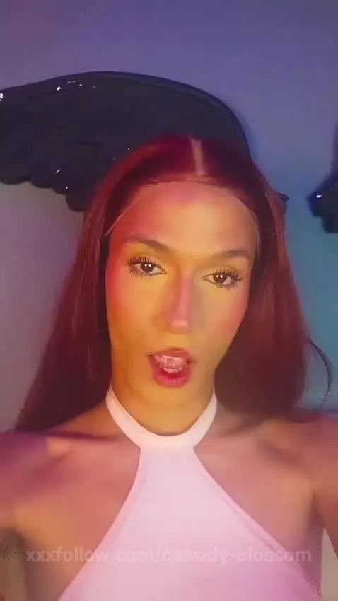 Your redhair girl fav ;) https://stripchat.com/cassidy_bloss... by cassidy-blossom