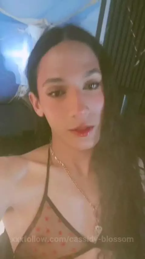 HEY, IM SO HAPPY IN THIS MOMENT by cassidy-blossom