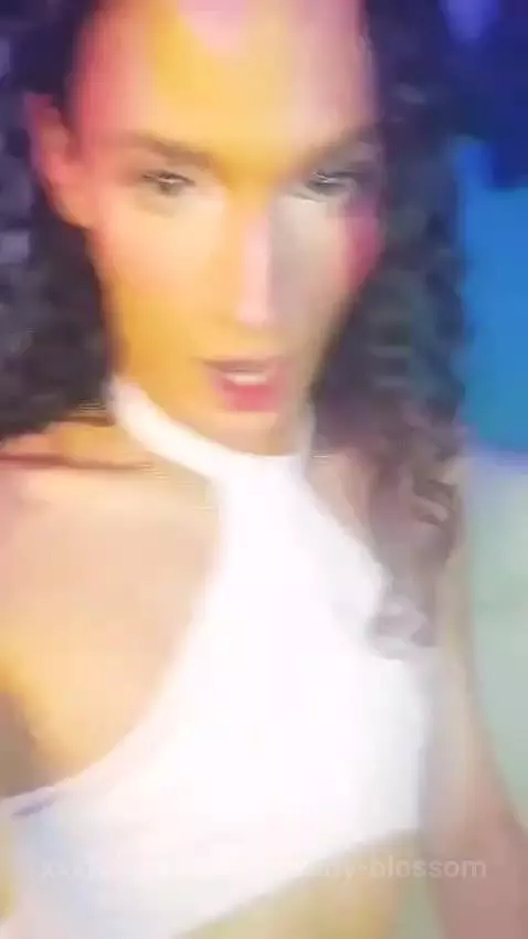 your sexy bunny by cassidy-blossom