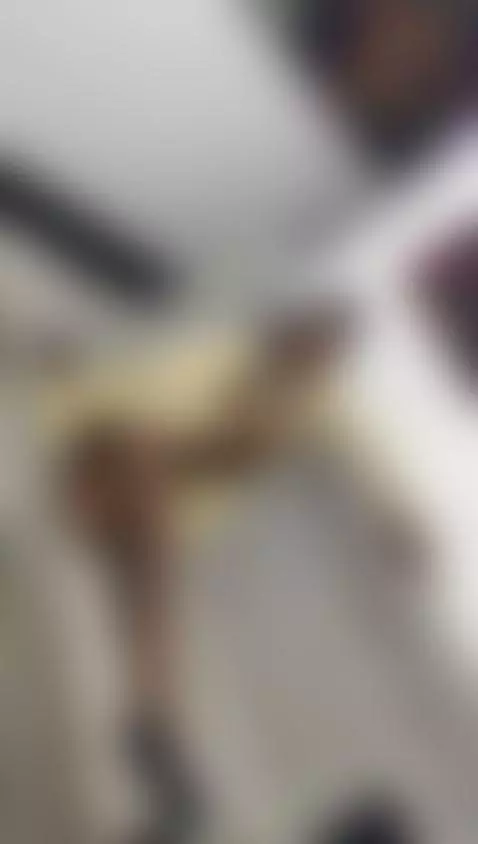 Your new obsession is online🥵 by lexxy-brown