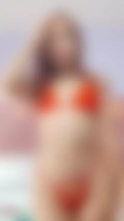 Enjoy my body while I dance for you 😘🫦🍒 by hornyobsessed