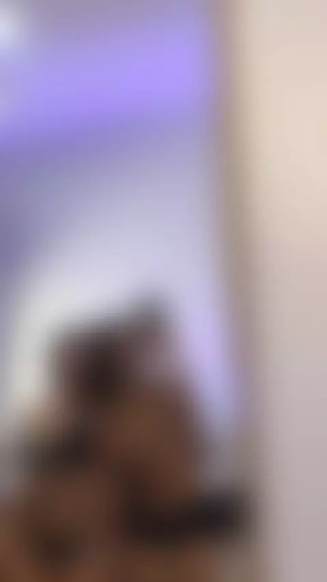 im back here love, do u wanna make us happy? by gabyblaze