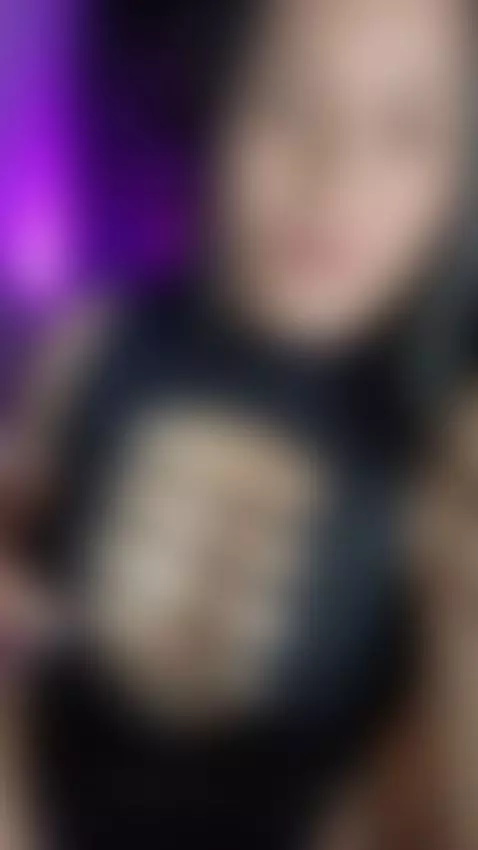 Your favorite brunette is already online by kattefox