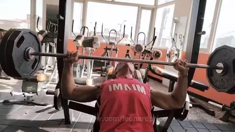 I seduce you strongly, I fall in love with focus by leonardprice