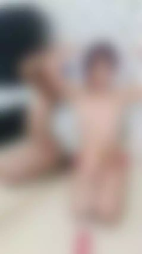 Look how I am covered with cum by monroemia