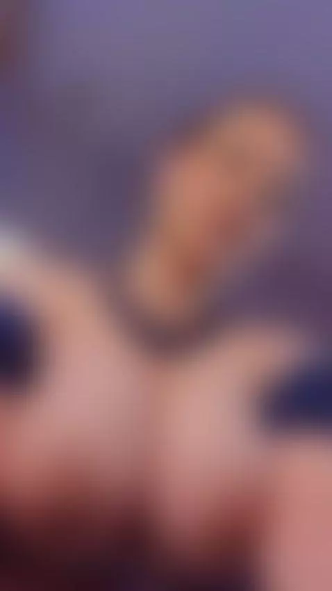 🤤🔥 by alyn-moon