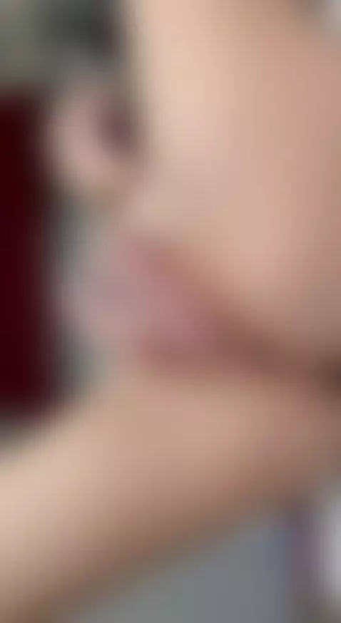 So horny I need to be fucked and filled right now by maddisongrey