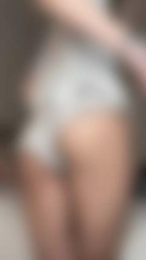 You need a hot slutty teen in your life, well, you found me by maddisongrey