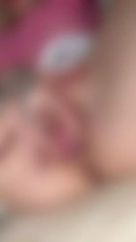 Tell me you can handle watching me spreading my pussy this c... by maddisongrey
