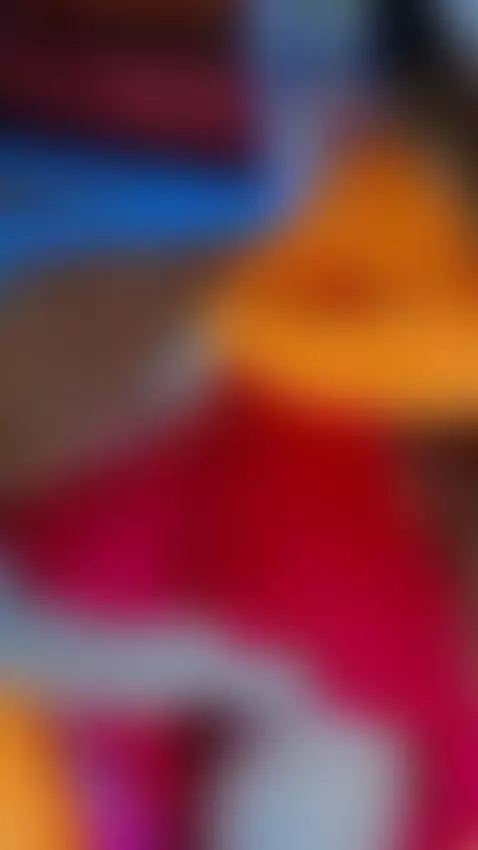 Come and look under my skirt, you'll find a great treasure by cristalprinces