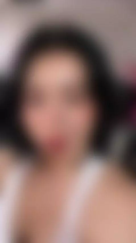 looking piggys 🐷💵💶 by goldengingerkitty