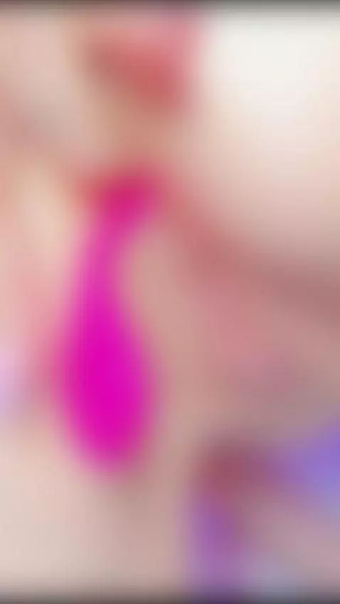 finger in ass 💦🔥🥵❤️‍🔥🍑 by violeetgray
