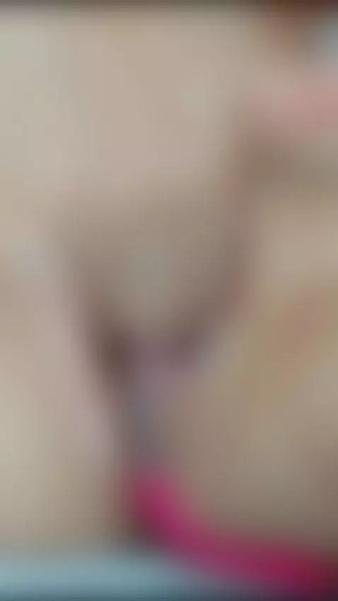 finger in pussy....🥵💦👅 by violeetgray