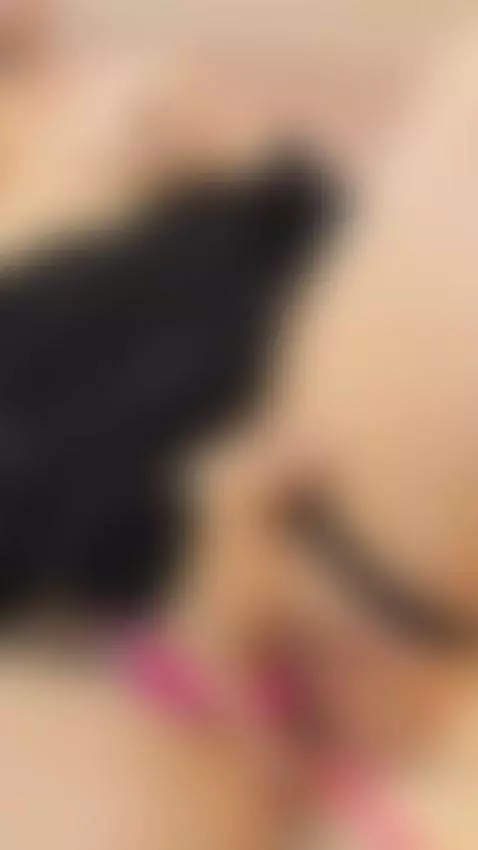 a lot of cream in my pussy  🔥🥵🍆💦 by kimberly177