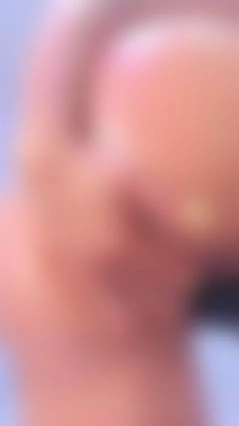 Look how I put my fingers in my ass and my domination vibrat... by paolaarodriguez