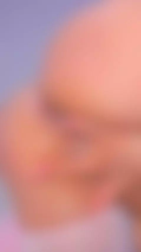 Hot and wet 🔥 by paolaarodriguez