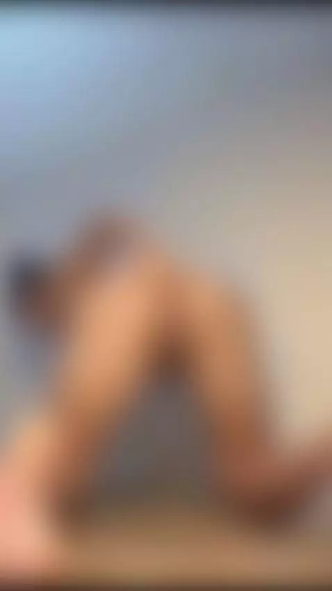 four fingers in my ass😈🔥👅🥵 by paolaarodriguez