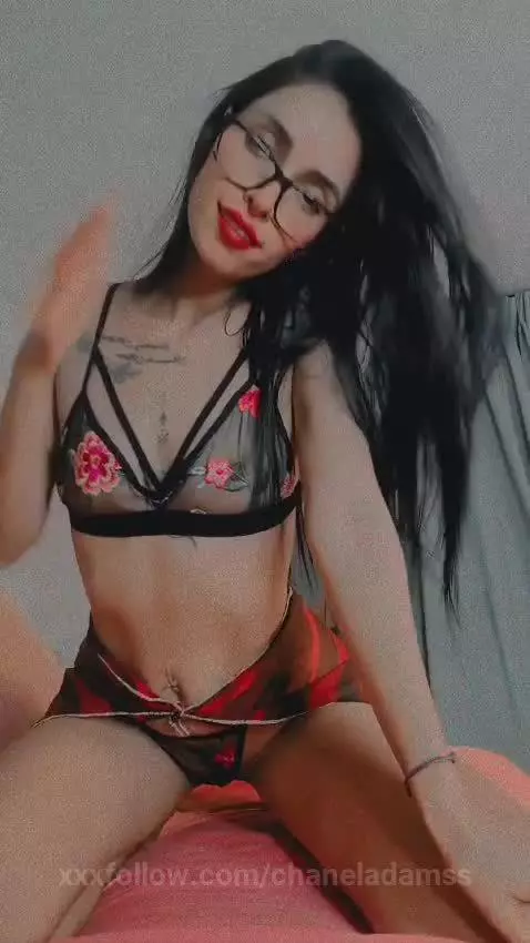 What is the part of my body that you like the most?  🔥 by chaneladamss