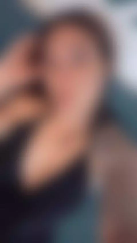 girl pretty by scarlettwet9