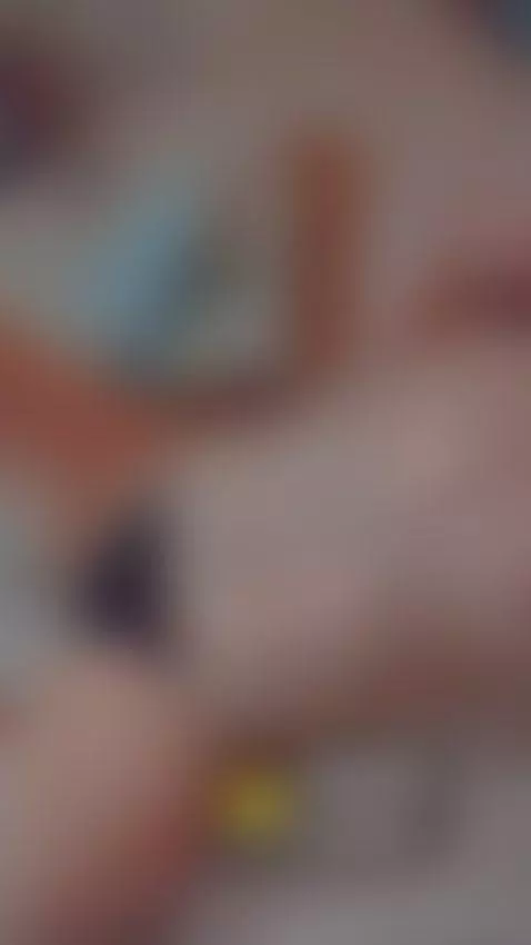 i need some cumpany.. by honeybun35