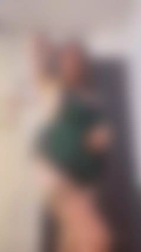 🔥Make a wish... maybe green will give you luck today. 💚 by samaraa-smith