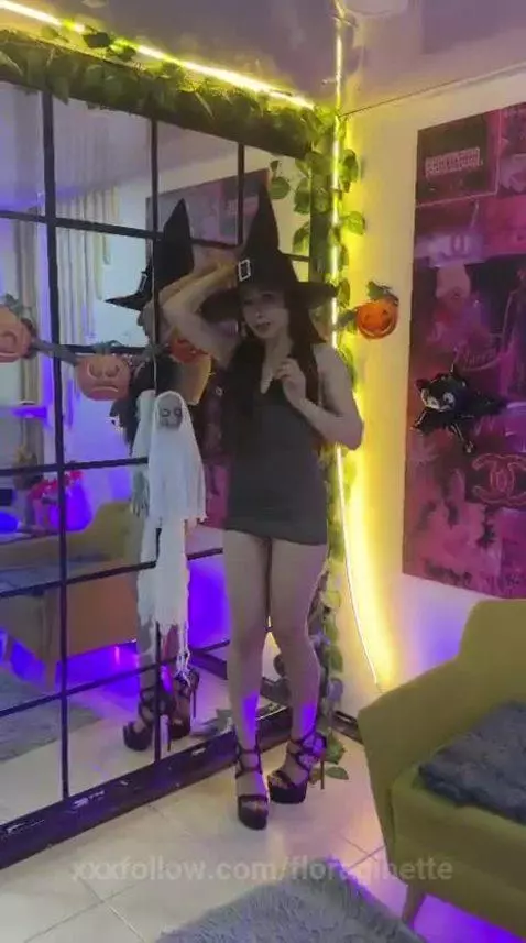 today just a waste of mischief, don't leave me wanting!! by floraginette