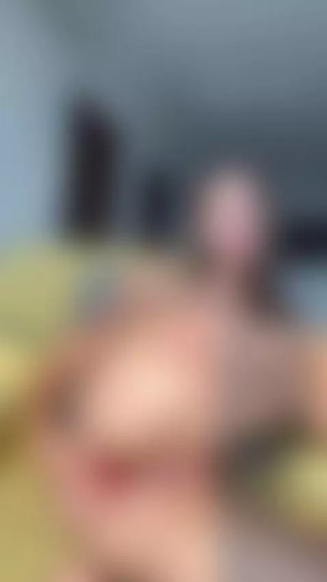 I want someone to taste my body tonight by carlamarini