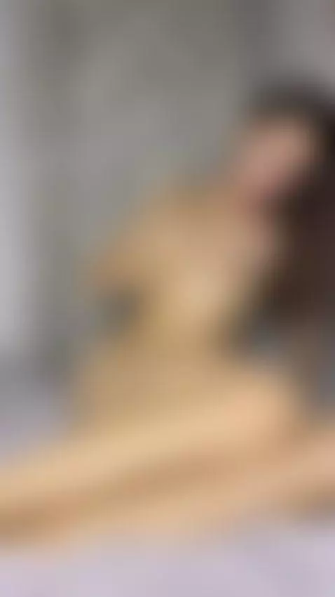 Boldly redefining beauty, one shot at a time by carlamarini