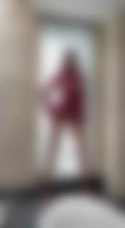 I know very well how to seduce you with just a lustful look by carlamarini