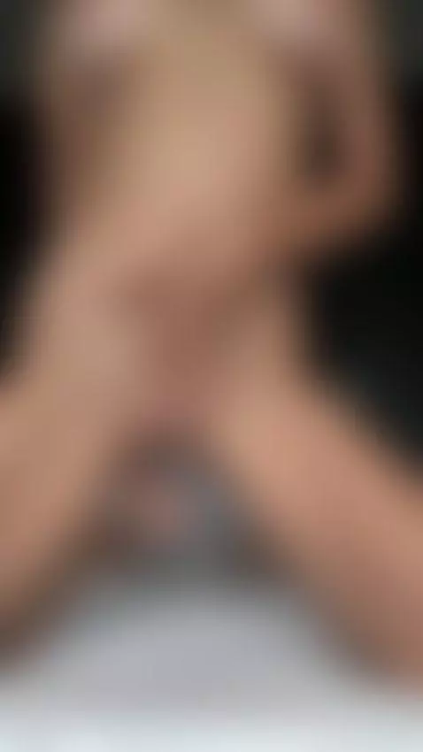 I want your tongue sliding down my tits by carlamarini