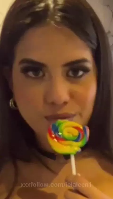 When I suck on a lollipop, my dirty mind plays with my desir... by leialeen1