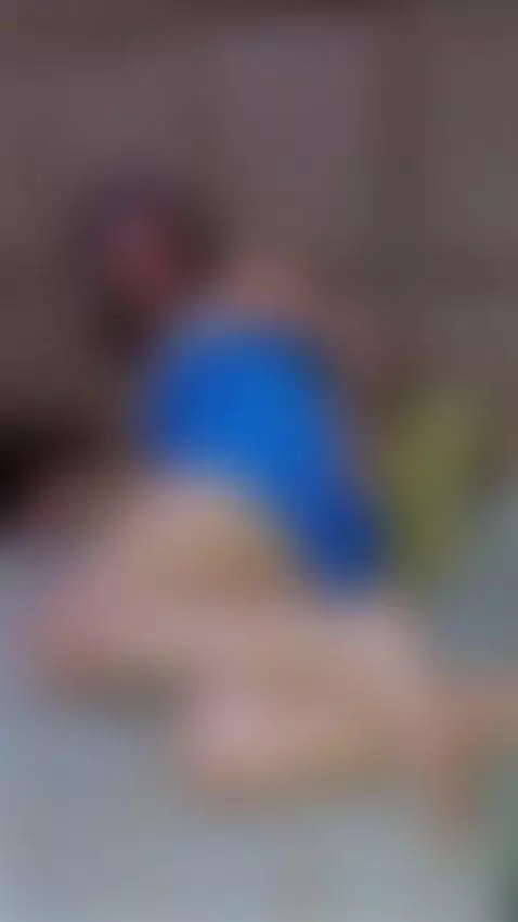 Spank my ripe ass😈 by celestebaker