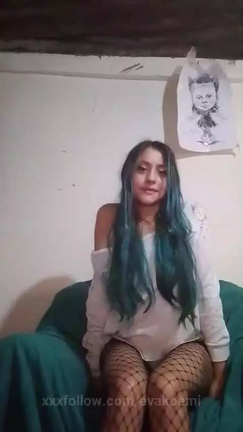 hello im eva by evakoemi