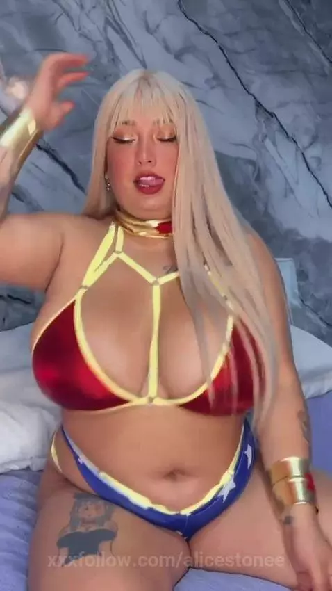 HEY MY  BOOBS FOR U by alicestonee