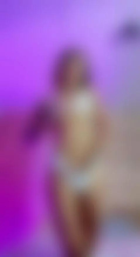 my body desires you by abrilpeach