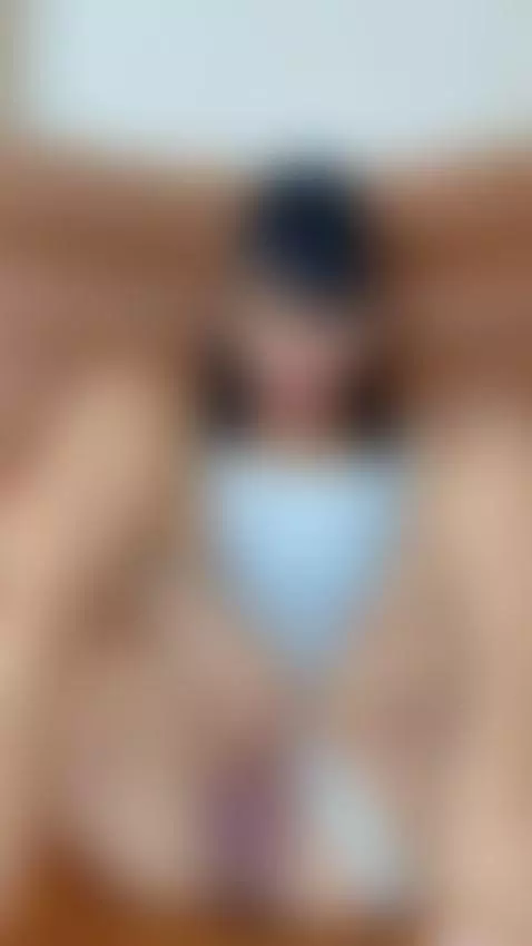 putting my fingers in my pussy by abrilpeach