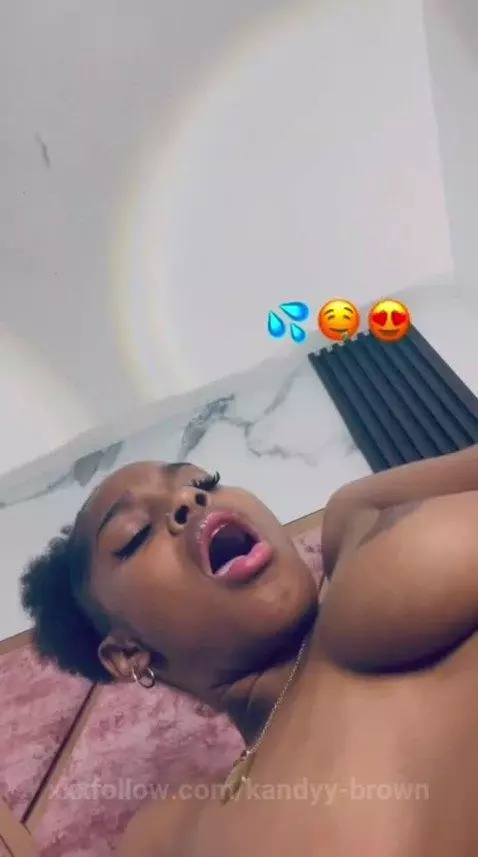 listen to me by kandyy-brown